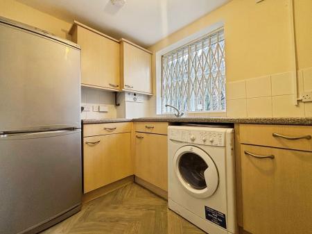 2 bedroom Flat for sale in Blandford Court, City Centre, Newcastle upon Tyne, NE4