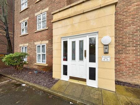 2 bedroom Flat for sale in Blandford Court, City Centre, Newcastle upon Tyne, NE4
