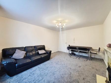 2 bedroom Flat for sale in Blandford Court, City Centre, Newcastle upon Tyne, NE4