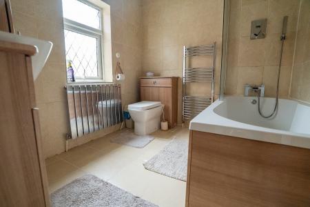 4 bedroom Terraced House for sale in Loraine Terrace, Lemington, Newcastle upon Tyne, NE15