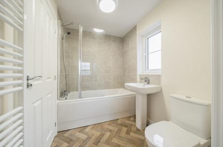 3 bedroom Town house to let in Daisy Lane, Throckley, Newcastle upon Tyne, NE15