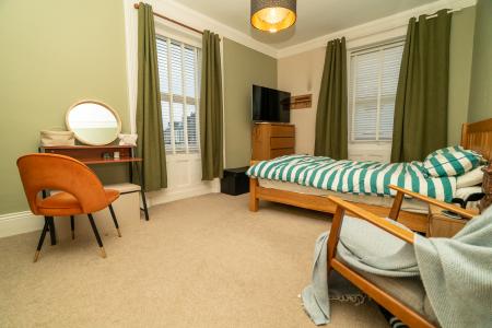 3 bedroom End of terrace house for sale in Stanley Street West, North Shields, North Shields, NE29