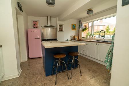 3 bedroom Semi-detached house for sale in Chirton Green, North Shields, North Shields, NE29