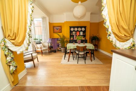 3 bedroom Semi-detached house for sale in Chirton Green, North Shields, North Shields, NE29