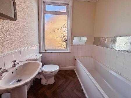 2 bedroom End of terrace house for sale in Montague Street, Lemington, Newcastle upon Tyne, NE15
