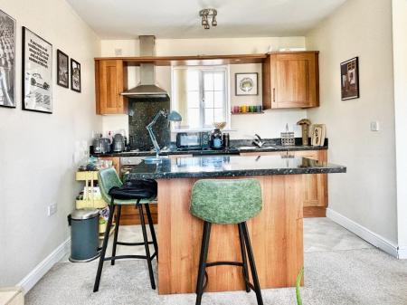 1 bedroom Coach House for sale in Beaumaris Court, Longbenton, Newcastle upon Tyne, NE12