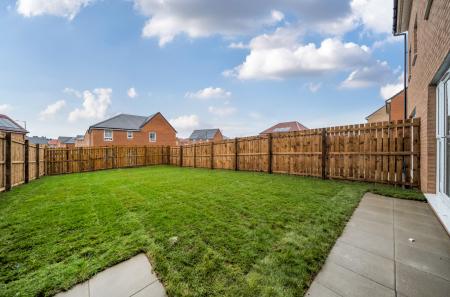 3 bedroom Town house to let in Wayfaring Avenue, Throckley, Newcastle upon Tyne, NE15