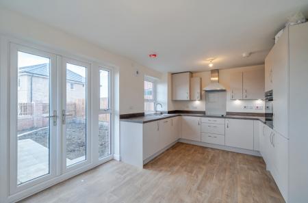 4 bedroom Detached house to let in Daisy Lane, Throckley, Newcastle upon Tyne, NE15