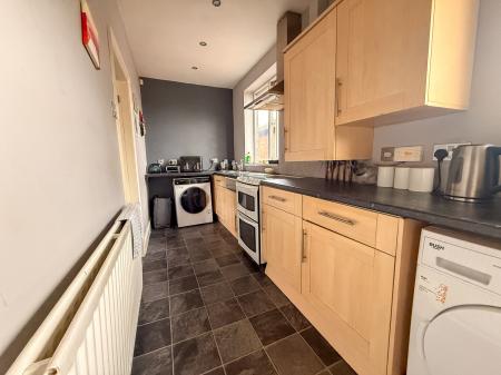 2 bedroom Flat for sale in Balkwell Avenue, North Shields, North Shields, NE29