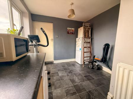 2 bedroom Flat for sale in Balkwell Avenue, North Shields, North Shields, NE29