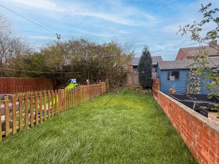 2 bedroom Flat for sale in Balkwell Avenue, North Shields, North Shields, NE29