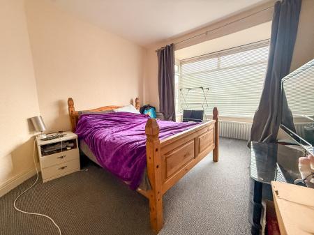 2 bedroom Flat for sale in Balkwell Avenue, North Shields, North Shields, NE29