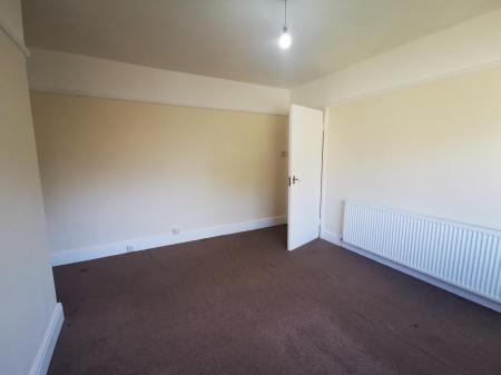 2 bedroom Flat to let in Angerton Gardens, Fenham, Newcastle upon Tyne, NE5