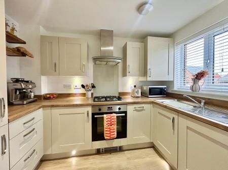 2 bedroom Terraced House to let in Crane Street, Kenton Bank Foot, Newcastle upon Tyne, NE13