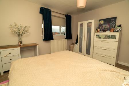 2 bedroom Flat for sale in Tiverton Avenue, North Shields, North Shields, NE29