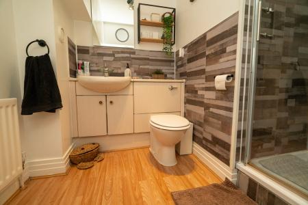 2 bedroom Ground floor maisonette for sale in The Wills Building, Wills Oval, High Heaton, Newcastle upon Tyne, NE7