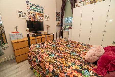 2 bedroom Ground floor maisonette for sale in The Wills Building, Wills Oval, High Heaton, Newcastle upon Tyne, NE7