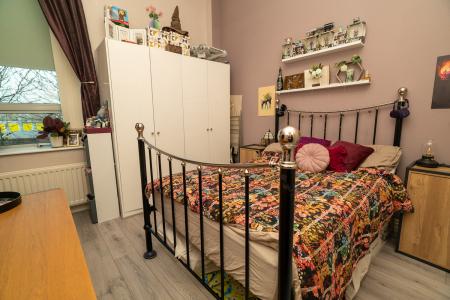 2 bedroom Ground floor maisonette for sale in The Wills Building, Wills Oval, High Heaton, Newcastle upon Tyne, NE7