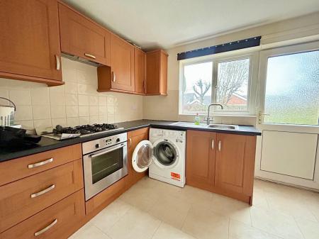 2 bedroom Semi-detached house to let in Romsey Grove, Lemington Rise, Newcastle upon Tyne, NE15