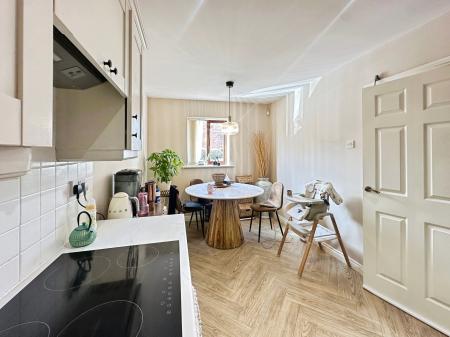 1 bedroom Flat for sale in Williams Park, Benton, Newcastle upon Tyne, NE12