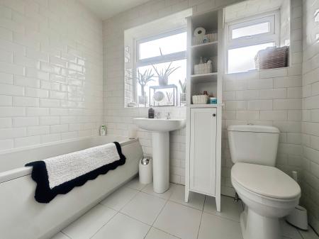 3 bedroom Semi-detached house for sale in Hillside Avenue, South West Denton, Newcastle upon Tyne, NE15