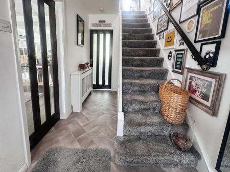 3 bedroom Semi-detached house for sale in Hillside Avenue, South West Denton, Newcastle upon Tyne, NE15