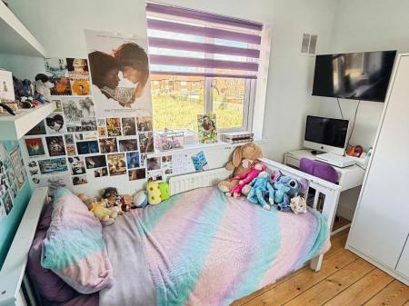 4 bedroom Semi-detached house for sale in Simonside Avenue, Wallsend, Wallsend, NE28