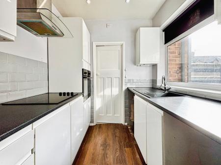 2 bedroom Flat for sale in Eastbourne Avenue, Walker, Newcastle upon Tyne, NE6