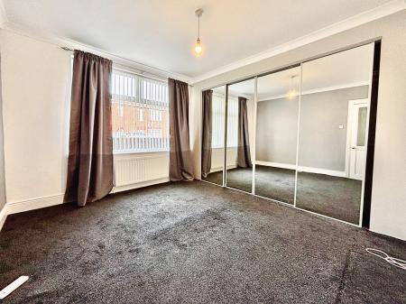 2 bedroom Flat for sale in Eastbourne Avenue, Walker, Newcastle upon Tyne, NE6