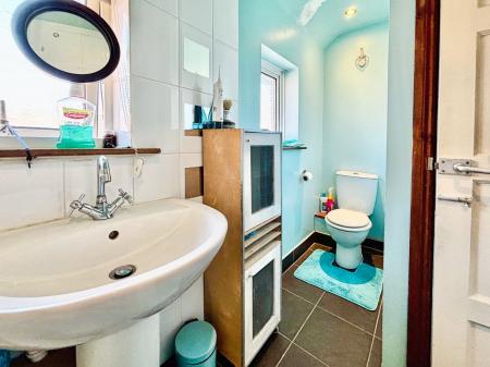 3 bedroom End of terrace house for sale in Shearwater Avenue, Longbenton, Newcastle upon Tyne, NE12