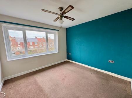 1 bedroom Flat to let in Borough Road, North Shields, NE29