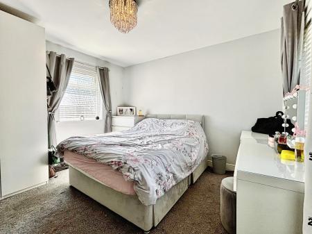 2 bedroom Terraced House for sale in Hoylake Avenue, Benton, Newcastle upon Tyne, NE7