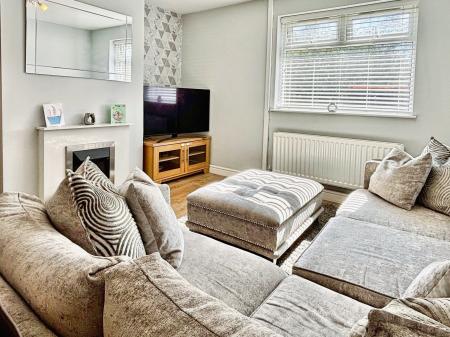 2 bedroom Terraced House for sale in Hoylake Avenue, Benton, Newcastle upon Tyne, NE7