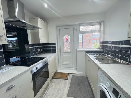 2 bedroom Bungalow to let in Goodwood Close, Chapel Park, Newcastle upon Tyne, NE5