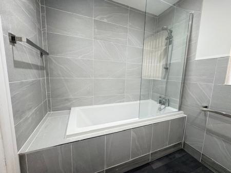 2 bedroom Bungalow to let in Goodwood Close, Chapel Park, Newcastle upon Tyne, NE5