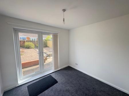 2 bedroom Bungalow to let in Goodwood Close, Chapel Park, Newcastle upon Tyne, NE5