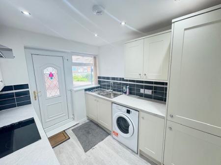 2 bedroom Bungalow to let in Goodwood Close, Chapel Park, Newcastle upon Tyne, NE5