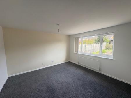 2 bedroom Bungalow to let in Goodwood Close, Chapel Park, Newcastle upon Tyne, NE5