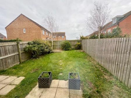 3 bedroom Semi-detached house to let in Hall Drive, Dinnington, Newcastle upon Tyne, NE13