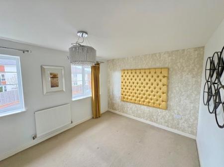 3 bedroom Semi-detached house to let in Hall Drive, Dinnington, Newcastle upon Tyne, NE13