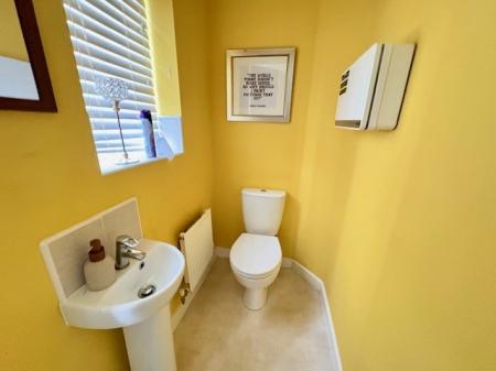 3 bedroom Semi-detached house to let in Hall Drive, Dinnington, Newcastle upon Tyne, NE13