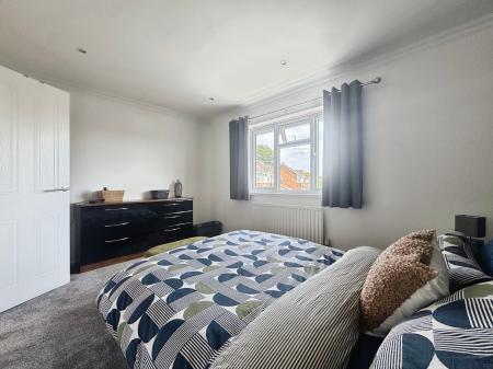 2 bedroom End of terrace house for sale in Gardner Park, North Shields, North Shields, NE29