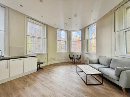 2 bedroom Flat for sale in Queen Street, Quayside, Newcastle upon Tyne, NE1