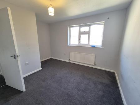 2 bedroom Flat to let in Ryton Gardens, Wallsend, NE28