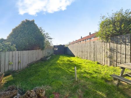 2 bedroom Semi-detached house for sale in Haydon Place, Slatyford, Newcastle upon Tyne, NE5