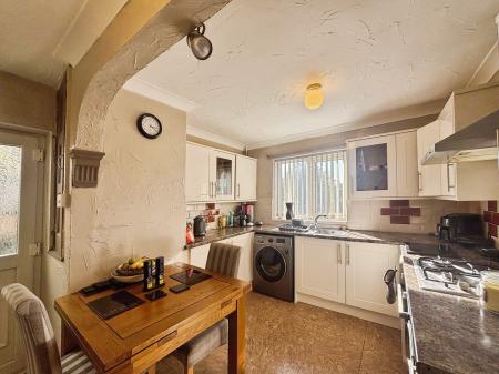 2 bedroom Semi-detached house for sale in Haydon Place, Slatyford, Newcastle upon Tyne, NE5