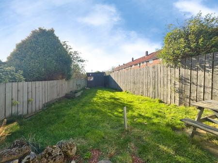 2 bedroom Semi-detached house for sale in Haydon Place, Slatyford, Newcastle upon Tyne, NE5