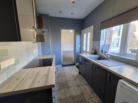 2 bedroom Flat to let in Northumberland Street, Wallsend, NE28