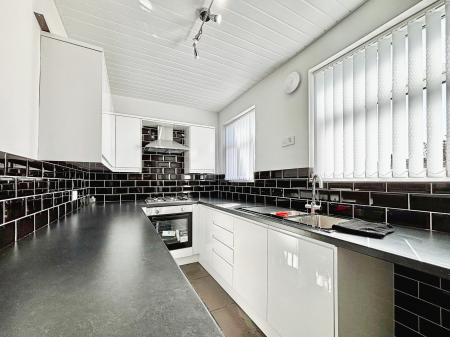 2 bedroom End of terrace house for sale in Allanville, Camperdown, Newcastle upon Tyne, NE12