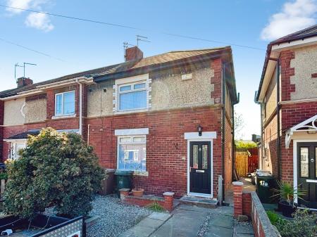 2 bedroom End of terrace house for sale in Allanville, Camperdown, Newcastle upon Tyne, NE12